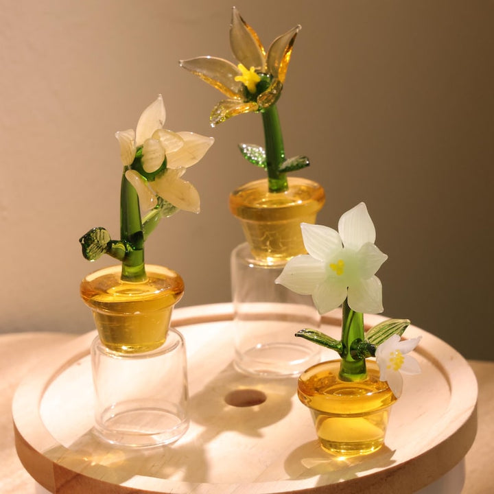 Glass Lily Flower Sculpture, Hand Blown Spring Flower, Home Decor – Birthday Gift for Her, Mother's Day Gift