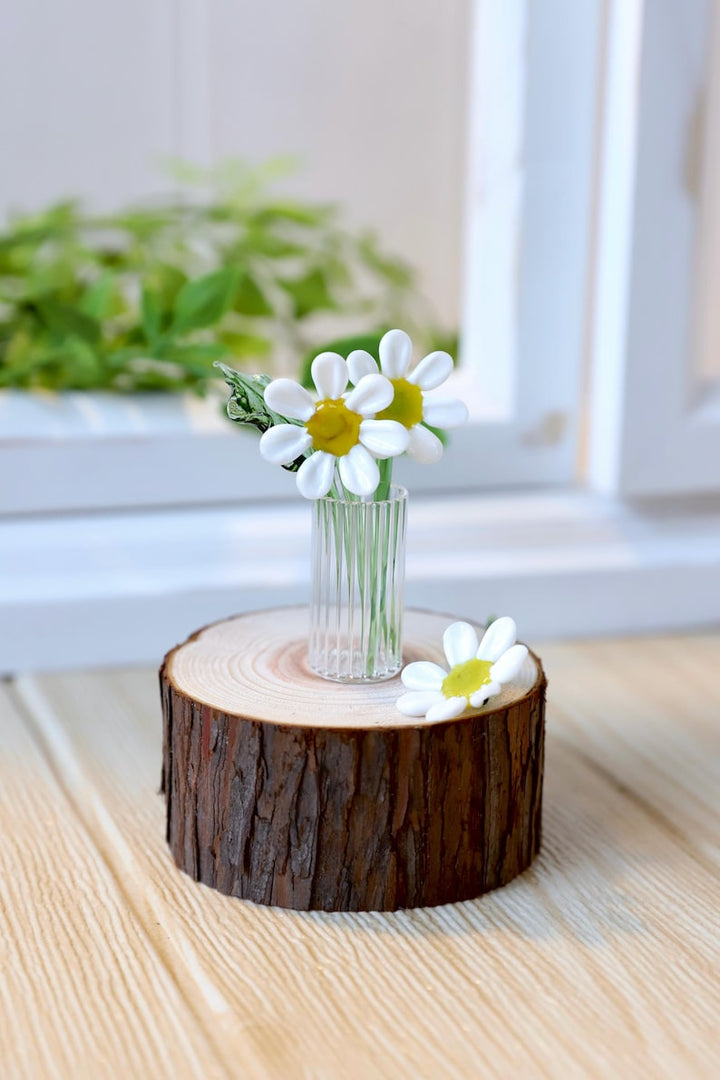 Handmade Glass Daisy Flower, Birth Flower Decor, Cute Desk Bouquet